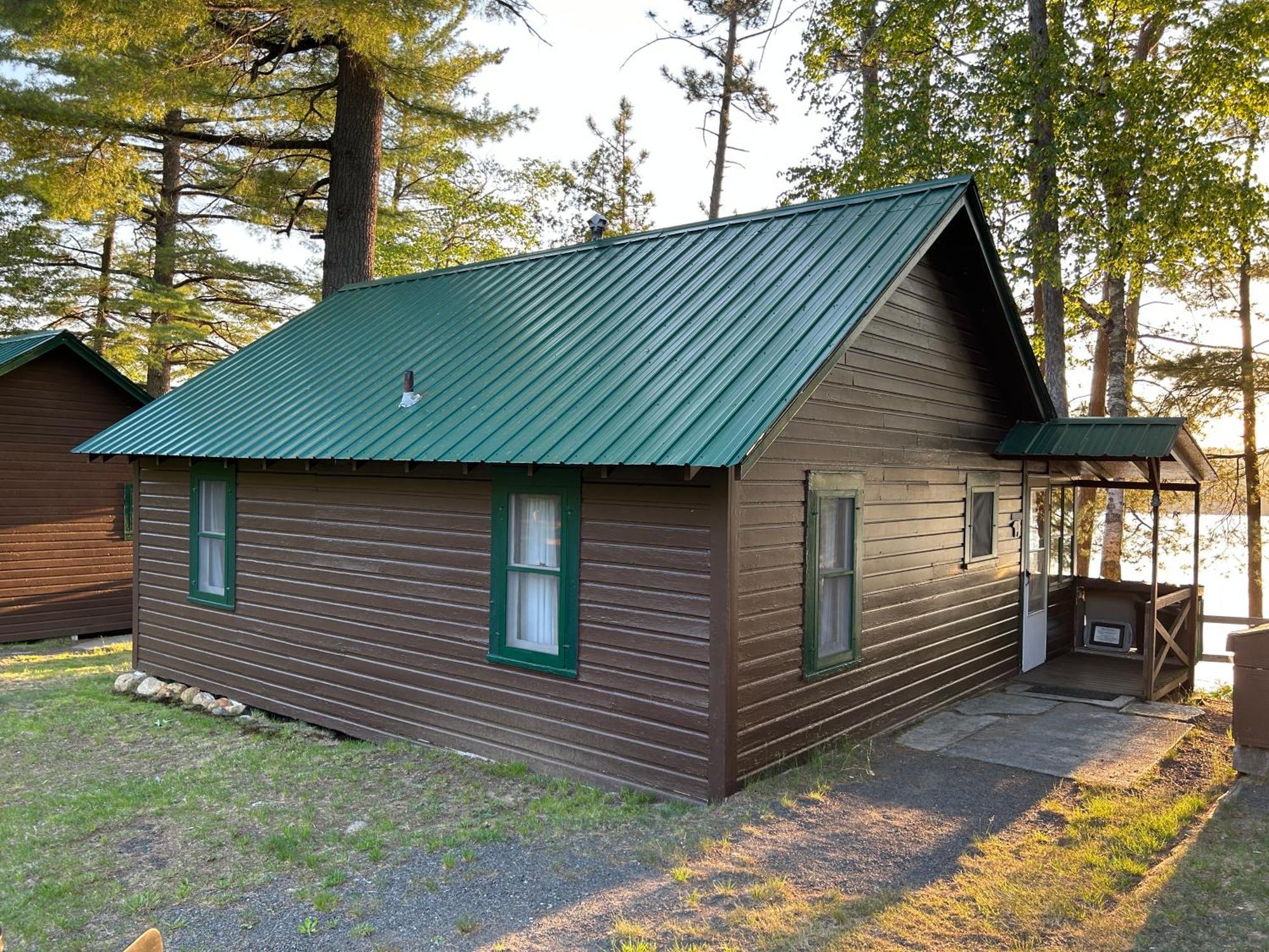 Paddler'S Rest Lakeside Cabins And Motel Long Lake Kültér fotó